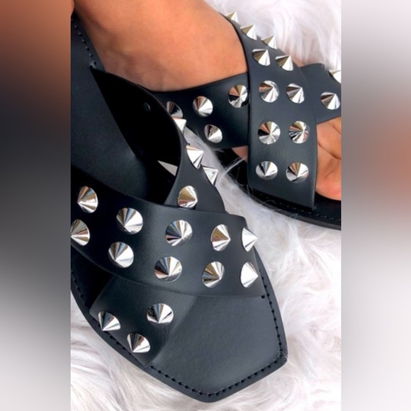COCONUTS by Matisse Black Studded Slide - Picture 1 of 8